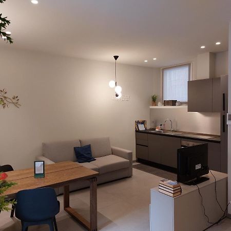 The 6 Apartments Ріміні Екстер'єр фото