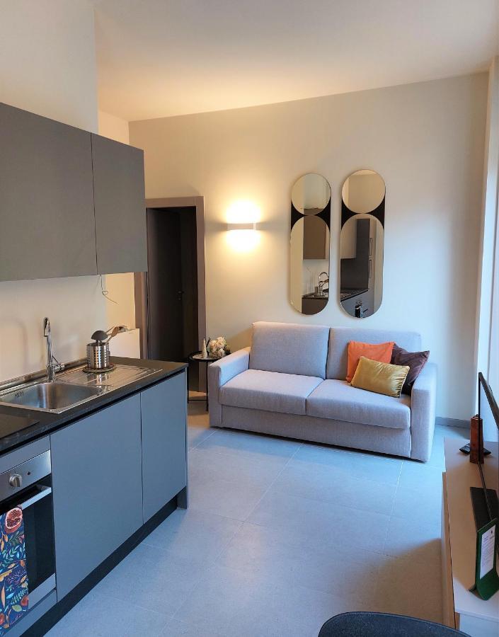The 6 Apartments Ріміні Екстер'єр фото